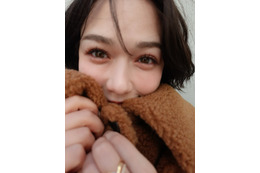 村重杏奈のもふもふ私服ショットにファン「癒される」「可愛すぎ」