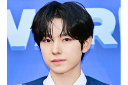「ビジュが限界突破」NCT WISH・ユウシ、“爆イケ”かき上げヘアに沼落ちファン続出！【PHOTO】 画像