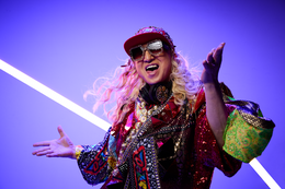 東海道新幹線がディスコに！DJ KOOも登場し「想像以上の盛り上がり」