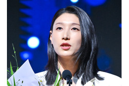 絶対的エースはユニフォームを脱いでも別格…今春に引退、来年は自分探しの韓国“元”バレー女帝 画像