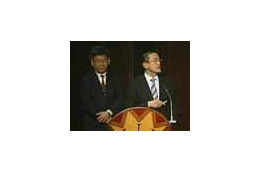 安田講堂からライブ中継中!——情報処理学会 画像