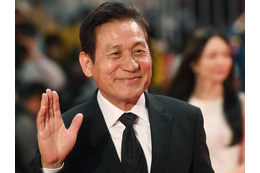 韓映画界のシンボルにして良心…国民俳優アン・ソンギとは 画像