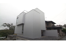 開放感より収納力を優先！“モノあふれ”を解消した驚異のメガ収納ハウス『住人十色』