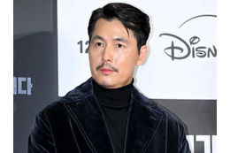 年下モデルに子を産ませ、別の女性と結婚した俳優チョン・ウソン　演技称賛の“やらせ投稿疑惑”を否定「事実ではない」 画像