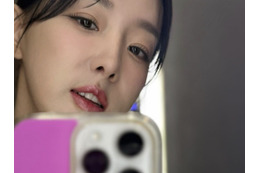 “豊胸疑惑”もあった韓国歌手のワンオペ育児に共感の声「これぞ現実」【PHOTO】 画像