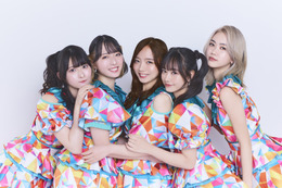 山岡真衣（齊藤京子）ら5人が息ぴったりのパフォーマンス！映画『恋愛裁判』劇中曲「秒速ラヴァー」フルMV公開