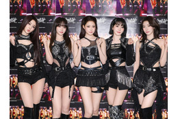 「橋を燃やして前へ」LE SSERAFIM、初ワールドツアーを通じて“恨み”を選ばなかった理由 画像