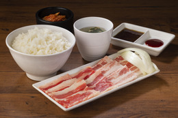 焼肉ライク、9日と28日は黒毛和牛カルビが半額に！厳選部位の食べ比べメニューも提供