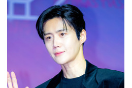 元恋人への中絶強要スキャンダルから“奇跡の復活”を果たすも…また消されたキム・ソンホの顔 画像