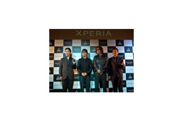 スマートフォン「Xperia」の新CM発表会!楽曲を担当した小林武史・大沢伸一のユニット生ライブも 画像