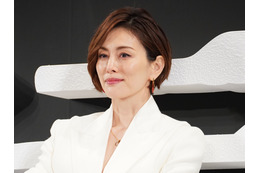 米倉涼子、不起訴処分後の“最新の姿”披露！主演映画のカウントダウン動画に登場