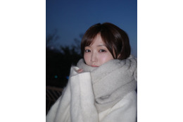 大原優乃、“もこもこ”マフラーのかわいすぎる私服ショットにファン悶絶！「可愛さバク烈」