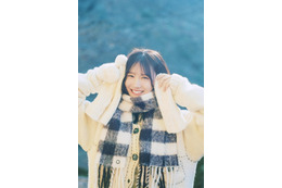 日向坂46・藤嶌果歩、もこもこニット姿でとびきり笑顔！『blt graph.』表紙＆巻頭を飾る