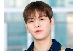 Stray Kids・スンミン、デニムルックで洗練された着こなしを披露！爽やかにイギリスへ 画像