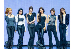IVE、カムバックと同時にグローバルチャート席巻！新曲『BLACKHOLE』に世界が熱狂 画像