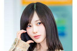 aespa・ジゼル、“カバン全開”ファッションの先駆者に!?フランス出国時の粋な演出が話題 画像