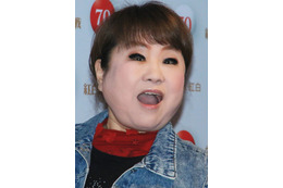 天童よしみ、理想の100歳生活が独特すぎる？「イケメンに囲まれたい」願望明かす