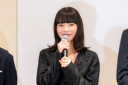 見上愛、間もなく朝ドラ『風、薫る』スタート！いまもドキドキ 画像