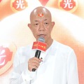 小峠英二【撮影：小宮山あきの】
