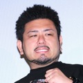 鬼越・金ちゃん、非売品ステッカーのメルカリ出品にドン引き「ヤバ！！」 画像