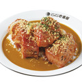 ココイチ、“初代肉塊カレー”が復活！「ホロ肉ドカンと豪快カレー」15日から再販 画像