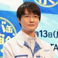 神木隆之介がハッピーバースデーの面白サングラス姿で33歳の誕生日を報告！ 画像