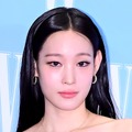“財閥令嬢”K-POPアイドル・アニー、米名門コロンビア大学を卒業！卒業式ライブ映像でキャッチ