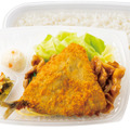 おかずたっぷり アジフライ&しょうが焼き弁当 670円~
