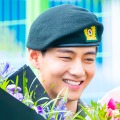 「前向きで情が深い、人生のコーチ」BTS・V、兵役中の美談が話題！同期が遅れて公開 画像