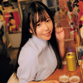 撮影/友野雄 ヘアメイク/KEIKO(renewal) スタイリング/田中陽子撮影協力/アニメ・映画 酒場 へそ 新橋駅前店