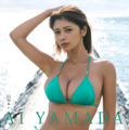山田あい 写真集 『 Ohaa~i ANOTHER EDITION 』 撮影:高橋慶佑