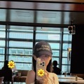 堀未央奈、美脚が映えるショートパンツ姿を披露！ 画像