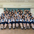 HKT48結成15周年記念の特別ムックが発売！水着グラビア＆キャプテン対談ありの豪華内容 画像