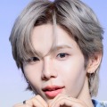 RIIZE・ショウタロウ、“変装なし”でドンキに降臨！駄菓子を選ぶ姿に「愛おしい…」「キュートすぎ」の声 画像