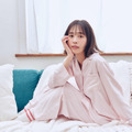 井桁弘恵がルームウェアでくつろぐ姿が公開!ジェラピケ初のリカバリーウェア