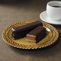 ご褒美スティックケーキパリっとふわとろショコラ(ベルギーチョコ使用)(税込 387 円)