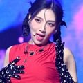 「かわいすぎて反則…」“IZ*ONEだったかもしれない”LIGHTSUMチョウォン、抜群スタイルに注目
