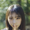 乃木坂46・矢田萌華、ノースリーブワンピやミニスカ姿披露！美少女すぎるグラビアカット公開 画像