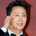 東京で“有名俳優と知らず”撮影された動画も話題に！チョン・イル、G-DRAGONら所属事務所へ移籍