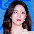 ITZY・ユナ、高熱のため入院治療へ…ファンサイン会不参加を発表　事務所「回復に最善を尽くす」