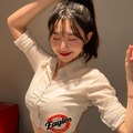 「服小さくない?」「こぼれてしまいそう」韓国チアの夏感じる最新ショットに注目