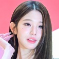 IVE・ウォニョン、ワイングラス片手に大人のムード…飲食店で見せた艶やかな表情にドキッ 画像