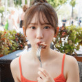（C)日向坂46 藤嶌果歩 1st写真集『果実の歩幅』／集英社　撮影：菊地 泰久