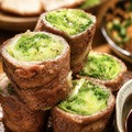 京水菜とレタスの豚肉巻き特製卵ダレ 1,210円