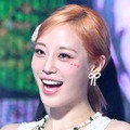 こんなメロンみたいだった!?KARA・ヨンジ、予想外のボリュームで悩殺…深Vネック衣装に釘付け