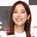 鷲見玲奈アナ、娘と浴衣姿で地元の花火大会へ！「鷲見さん浴衣似合いすぎです」と反響 画像