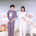 左から)池田直人(レインボー)、井桁弘恵【撮影/平木昌宏】