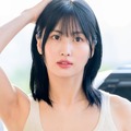 ミニ丈で危険な“脚組みポーズ”…TWICE・モモ、美脚あらわな大胆SHOTに釘付け「可愛すぎ」 画像