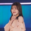 元日向坂46・佐々木美玲、ホテルに寝袋を持参し！？「背中に虫を感じる…」 画像