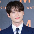 IUと破局から1カ月…俳優イ・ジョンソク、韓国を離れ傷心旅行へ？海外での近況に注目 画像
